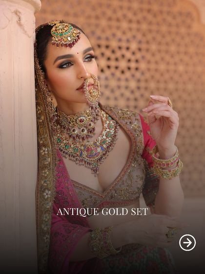 An antique gold set adds a touch of heritage and royalty to any bridal look. These pieces are not just for the wedding day but are heirlooms in the making.