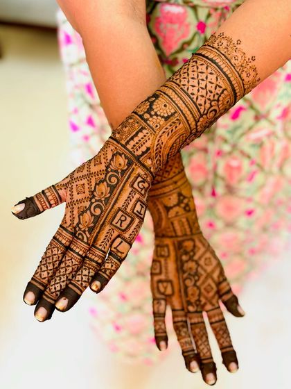 Mitali - Mehendi for Special Occasions Celebrating New Beginnings: Baby Shower Mehendi photo 25