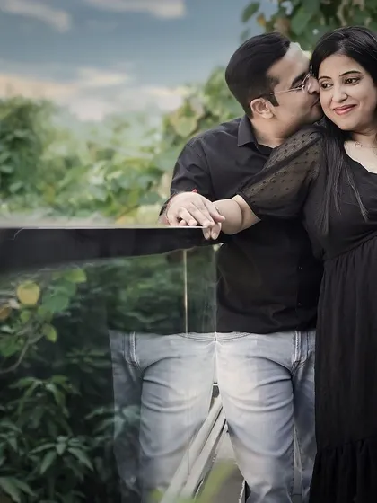 This is your journey together. We capture the love and connection between expecting parents in our outdoor maternity sessions, creating timeless and romantic portraits that celebrate this special time.