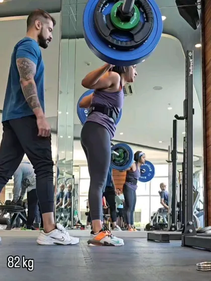 This is what resilience looks like. After a stress fracture and three months without squatting, my client Renu is back and hitting a new personal best of 82kg. We focused on smart rehab, isometric work, and a gradual rebuild.