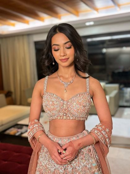 Soft pink hues for Eera. This monochromatic makeup look is so fresh and pretty, perfect for a sister of the bride or groom.