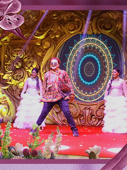 A solo performance full of energy and color. We make sure the stage design, lighting, and costumes all come together to create a visually stunning show.