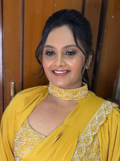 Dakshayini - Professional Saree Draping Contemporary & Chic Drapes photo 23