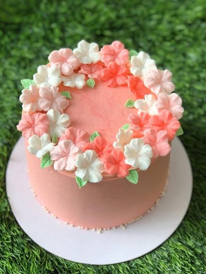 Ankita Das - Designer Cakes & Desserts Art in Buttercream: Floral & Dainty Designs photo 21