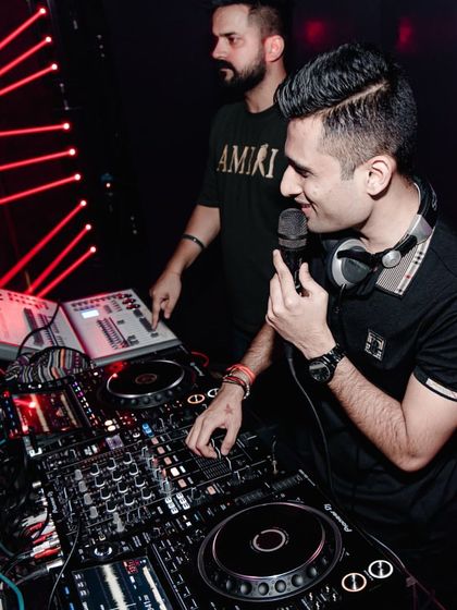 High-Energy Club Nights photo 58