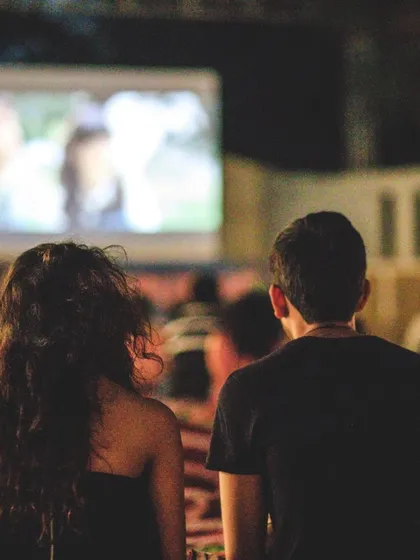 It’s all about these moments. Just you, your favorite person, and a story unfolding under the open sky. We provide the headphones so you can get completely lost in the film, making it feel like a private screening.