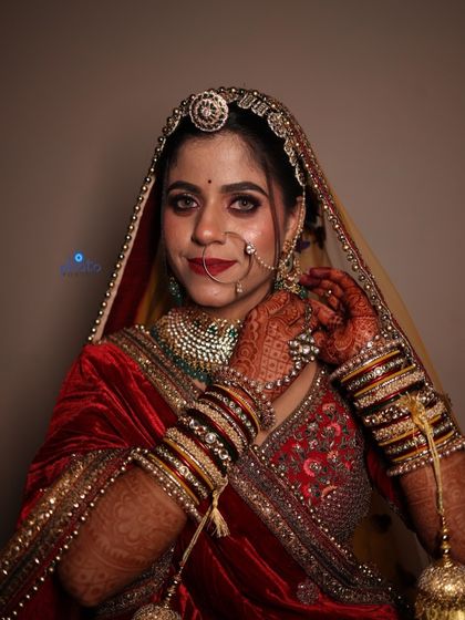 Stunning Bridal Portraits photo 24