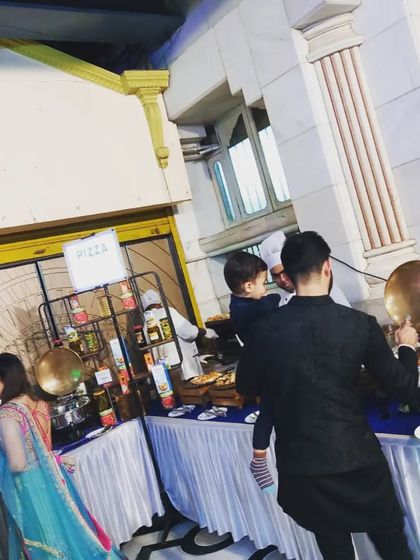 Interactive Live Stations photo 12