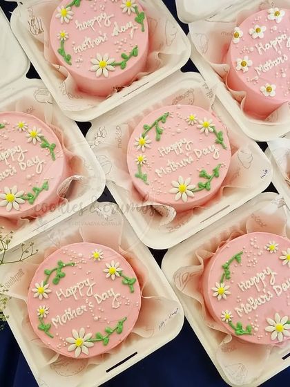 Devaagya Chawla - Signature Desserts & Treats Bento Cakes & Platters photo 34