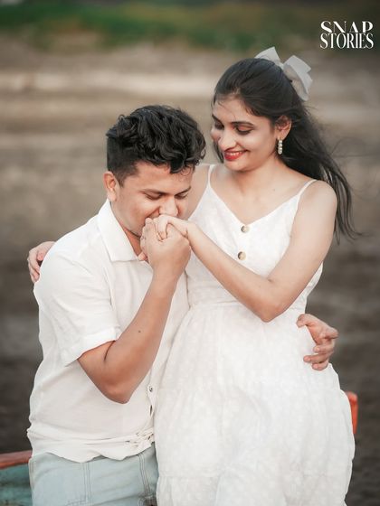 SnapStories - Pre-Wedding Photoshoots Romantic Beach & Coastal Escapes photo 9