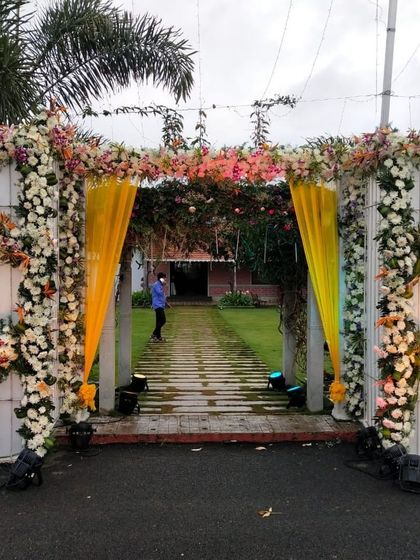 Decor by Aditya - Event Design & Decoration Grand Mandaps & Wedding Stages photo 36