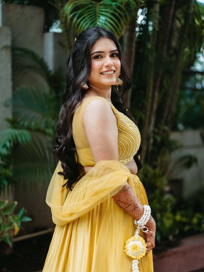 Vibrant Pre-Wedding Looks (Mehendi & Haldi) photo 14