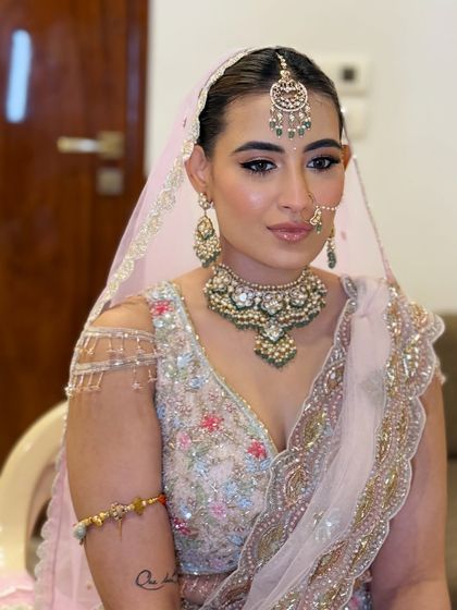 A closer look at the fresh and playful makeup for a pastel-themed wedding. The winged liner adds a touch of definition while the skin remains dewy and radiant.