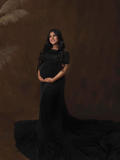 Modern & Monochrome Studio photo 13