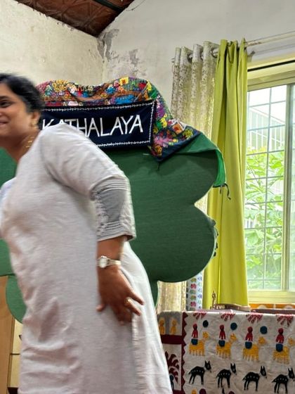 Latha, another of my wonderful certified tellers, sharing a story at Blr Hubba. My academy has created a network of passionate storytellers who are keeping this oral tradition alive.