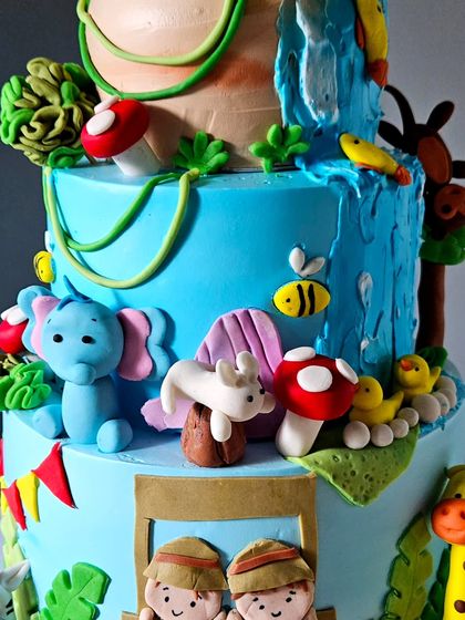 Pink Frost Patisserie - Handcrafted Edible Figurines & Toppers Wild Adventures: Jungle & Animal Themes photo 20