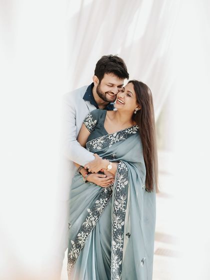 Somesh Chaurasiya - Pre-Wedding Photoshoot & Film City Love: Urban & Cafe Shoots photo 9