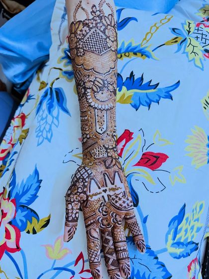 Z4 Studios - Bridal & Wedding Henna Personalized Henna Stories photo 22