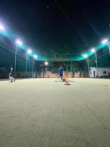 Practice doesn't stop when the sun goes down. Our floodlit facilities mean you can put in the hours whenever you need to. We provide the ground for you to chase your dreams, day or night.