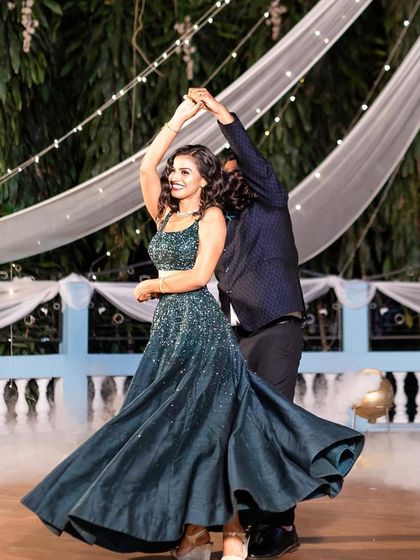 Taniya Dudani - Wedding & Sangeet Choreography Romantic Couple Dances photo 40