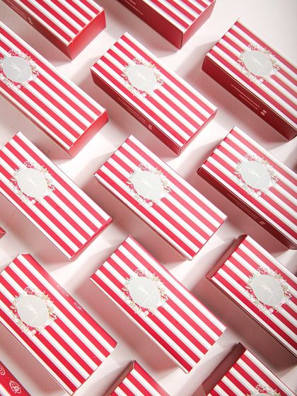 Our new striped ice cream bar boxes, ready for gifting. Even a simple treat can be packaged with elegance.