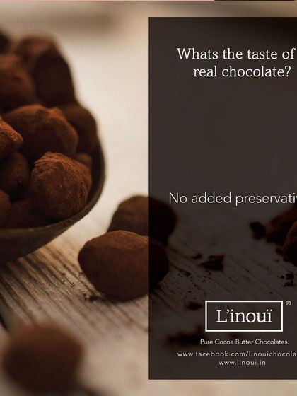This image of our almond dragees emphasizes our 'no added preservatives' policy. We believe the taste of real Belgian couverture chocolate speaks for itself.