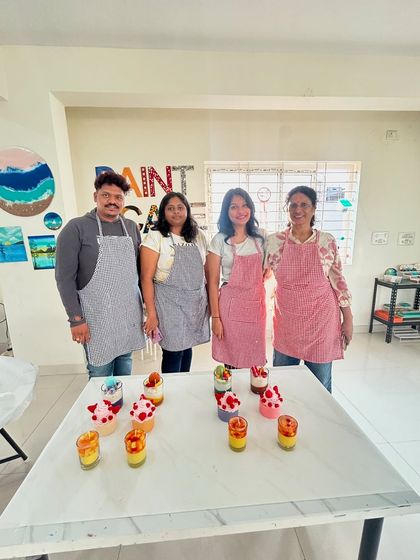 Paint Cafe Studio - Art & Craft Workshops Dessert & Designer Candle Making photo 59