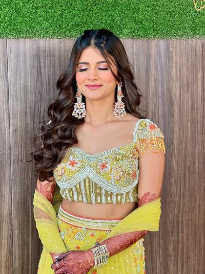 Vibrant Mehendi & Haldi Styles photo 24