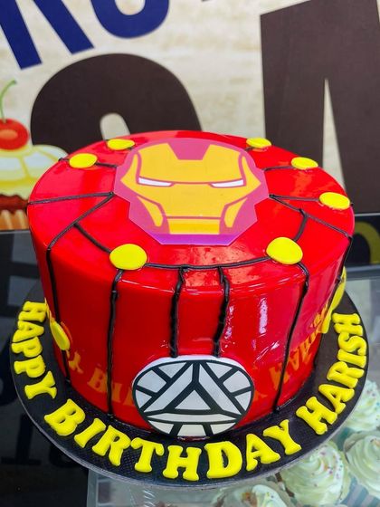 Kids' Character & Cartoon Cakes photo 66