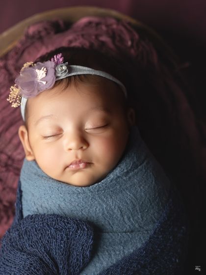 The Newborn Stage: Pure & Serene photo 18