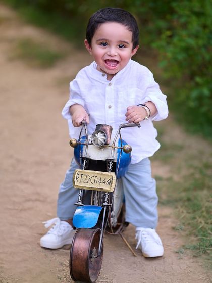 Creative Themed Portraits photo 12