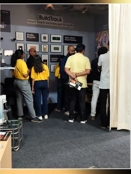 Our team engaging with visitors at NATCON 2025 in Nashik. The yellow-shirted volunteers from the event were also intrigued by our technology.