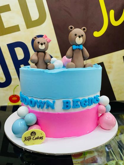 Baby & First Birthday Cakes photo 4