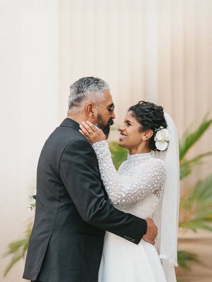 Couple Portraits: A Timeless Harmony photo 31