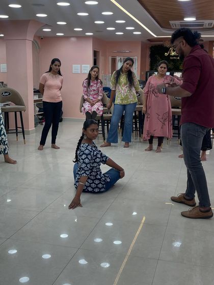 Asmitha Makeover Artistry - Professional Beauty Artist Courses Additional Work & Studio Life photo 10