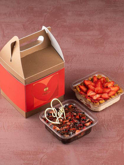 This complete Valentine's gift includes a choice of two desserts in a lovely gift box. It's a simple and sweet way to show you care.