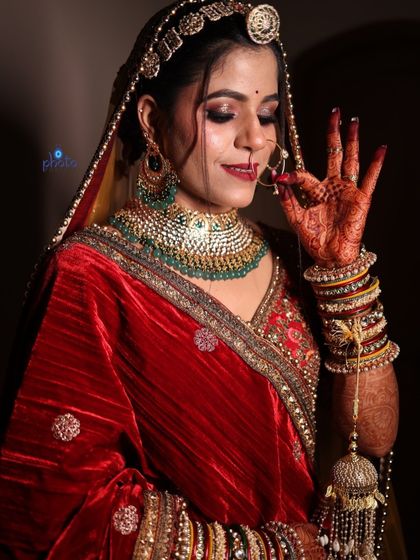 Stunning Bridal Portraits photo 25