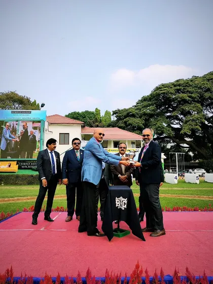A moment from the Leading Owner Cup ceremony.