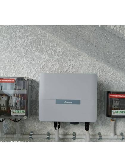 Solarify - Residential Rooftop Solar Installation The Brains of the System: Inverters & Batteries photo 8