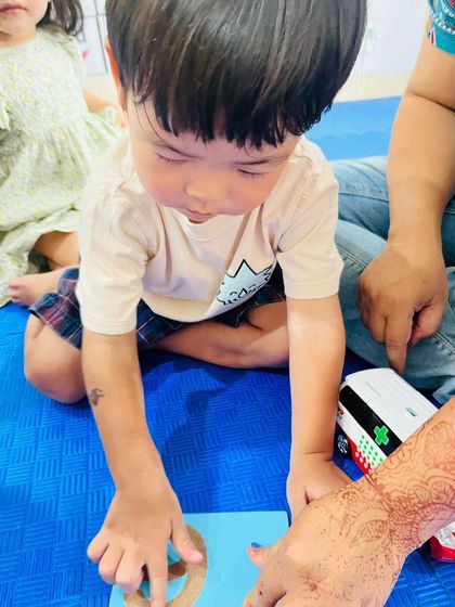 Knowledge Origin - Preschool & Kindergarten Programs Developing Capable Hands: Numeracy & Fine Motor Skills photo 18