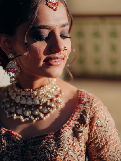 Timeless Red & Gold Brides photo 25