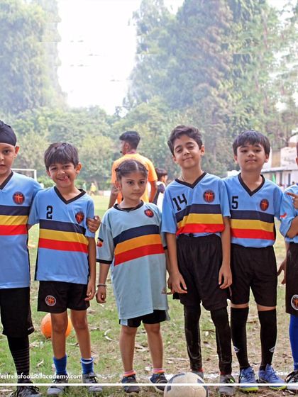 Meet the Estrella Family photo 8