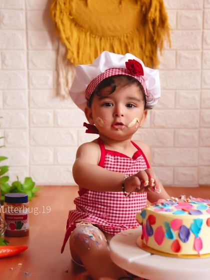 First Birthday & Cake Smash Fun photo 11