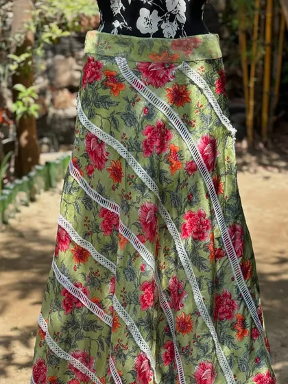 The printed organza skirt with delicate lace detailing.