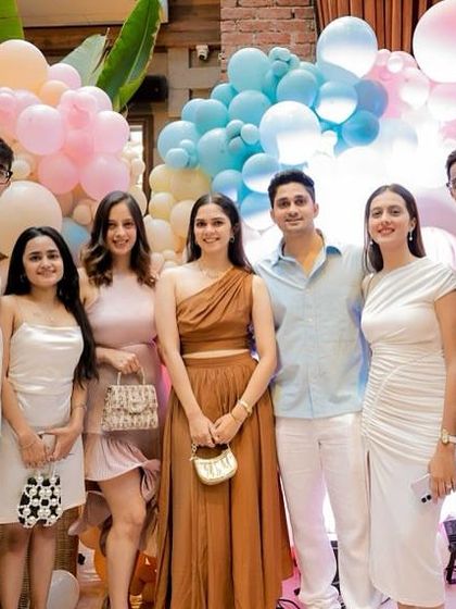 Another happy group of guests posing with the couple. My goal is to create an environment where everyone feels part of the celebration.