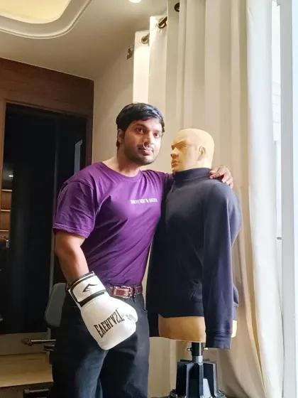 Getting ready for some boxing training with a mannequin. Boxing is a great functional workout for cardio, coordination, and power.