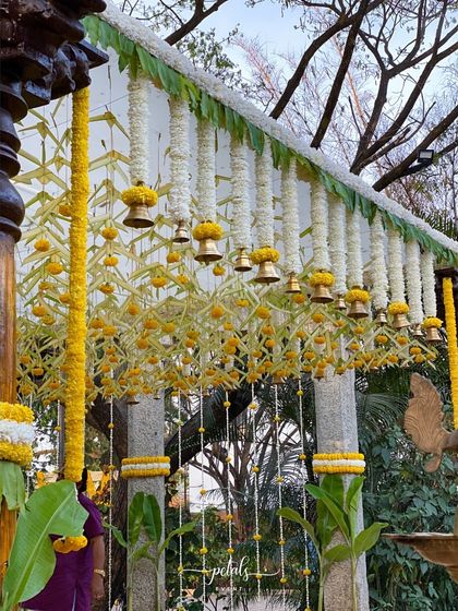 Petals - Wedding Decoration & Styling Timeless South Indian Mandaps photo 27