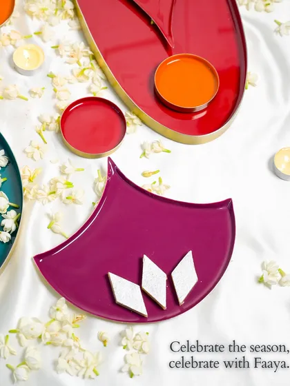 Celebrate the season, celebrate with Faaya. This image brings together different pieces from our collection, showing how the rich colours and unique shapes can create a vibrant and cohesive festive tablescape.