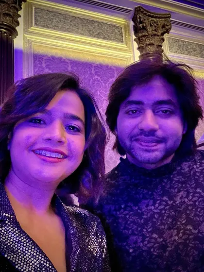 A selfie with the brilliant Suhani Shah after sharing the stage with her.