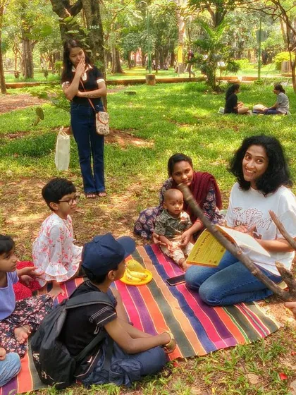 A fantastic series from our reading of 'Handa's Surprise'. My animated storytelling style is on full display, as are the delighted and curious faces of the children.